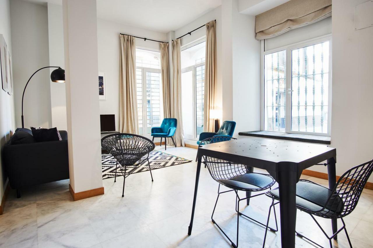 Arenal Carreteria Deluxe Suites By Valcambre Sewilla Zewnętrze zdjęcie