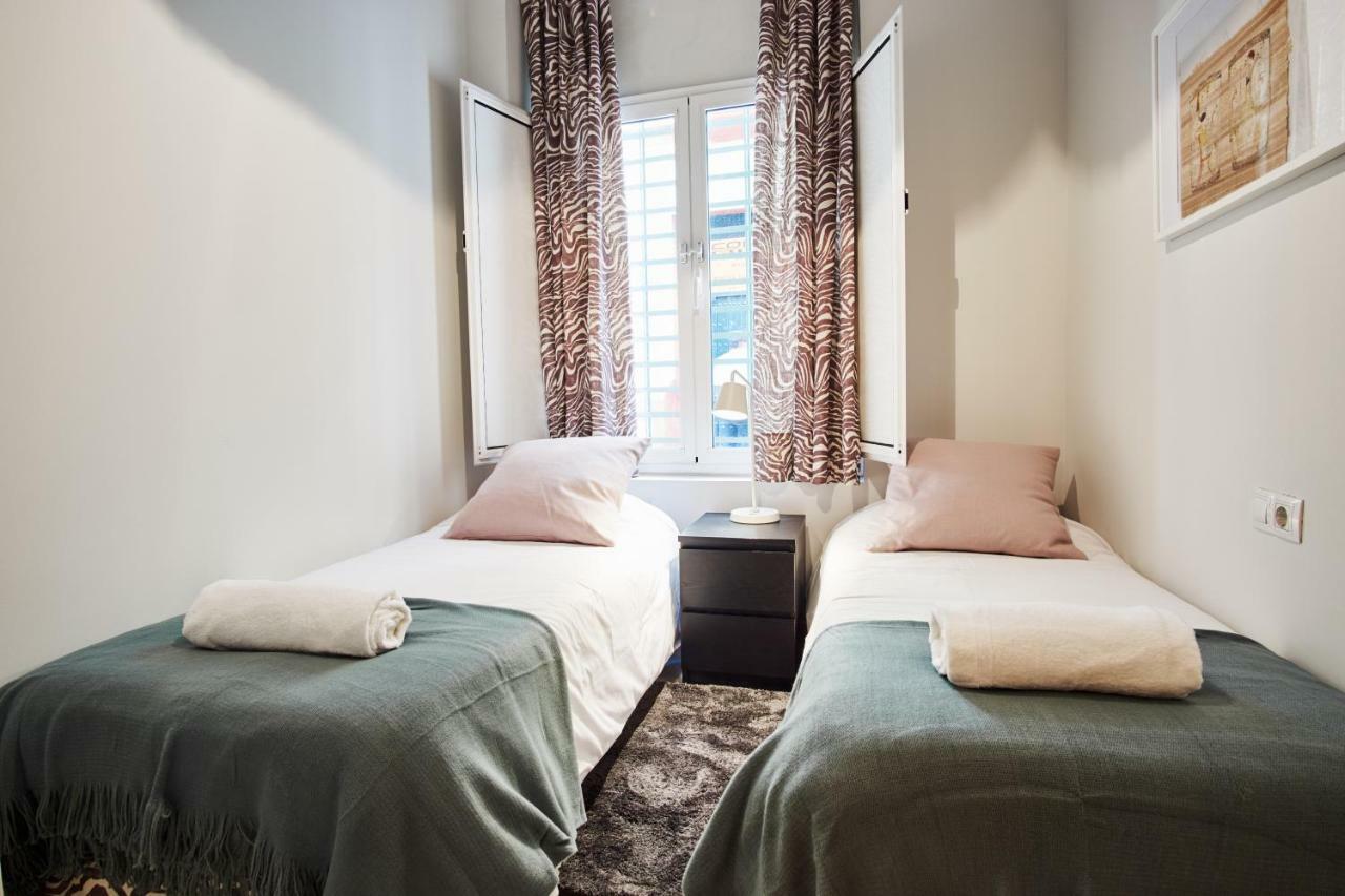 Arenal Carreteria Deluxe Suites By Valcambre Sewilla Zewnętrze zdjęcie
